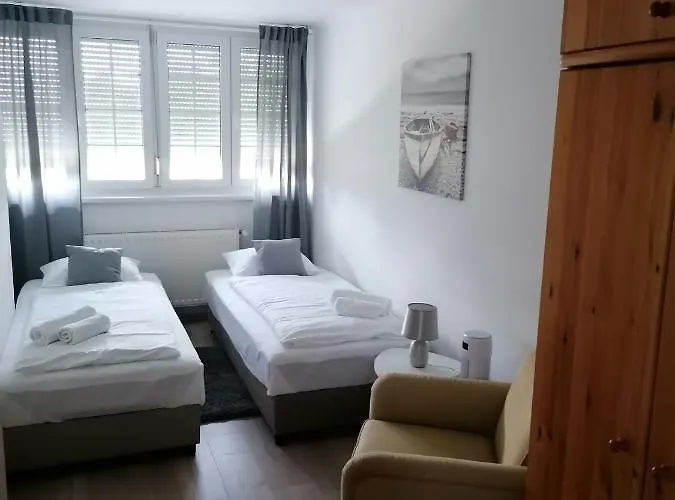 Pelso Villa